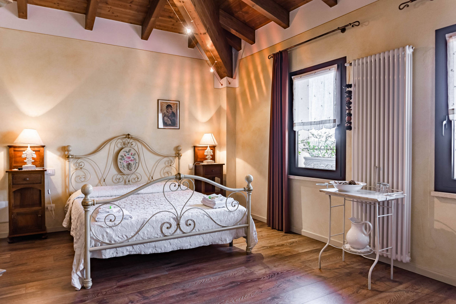 Bedroom of Farmhouse I Filari - Valeggio sul Mincio