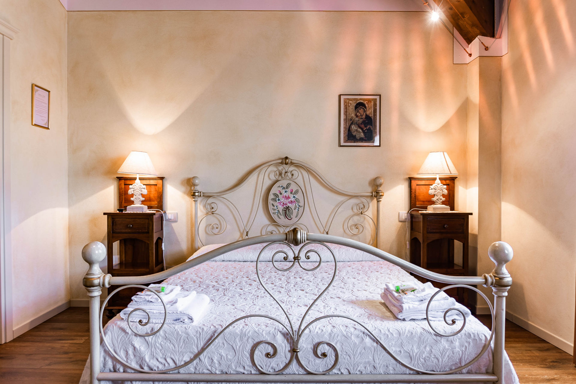 Bedroom of Farmhouse I Filari - Valeggio sul Mincio